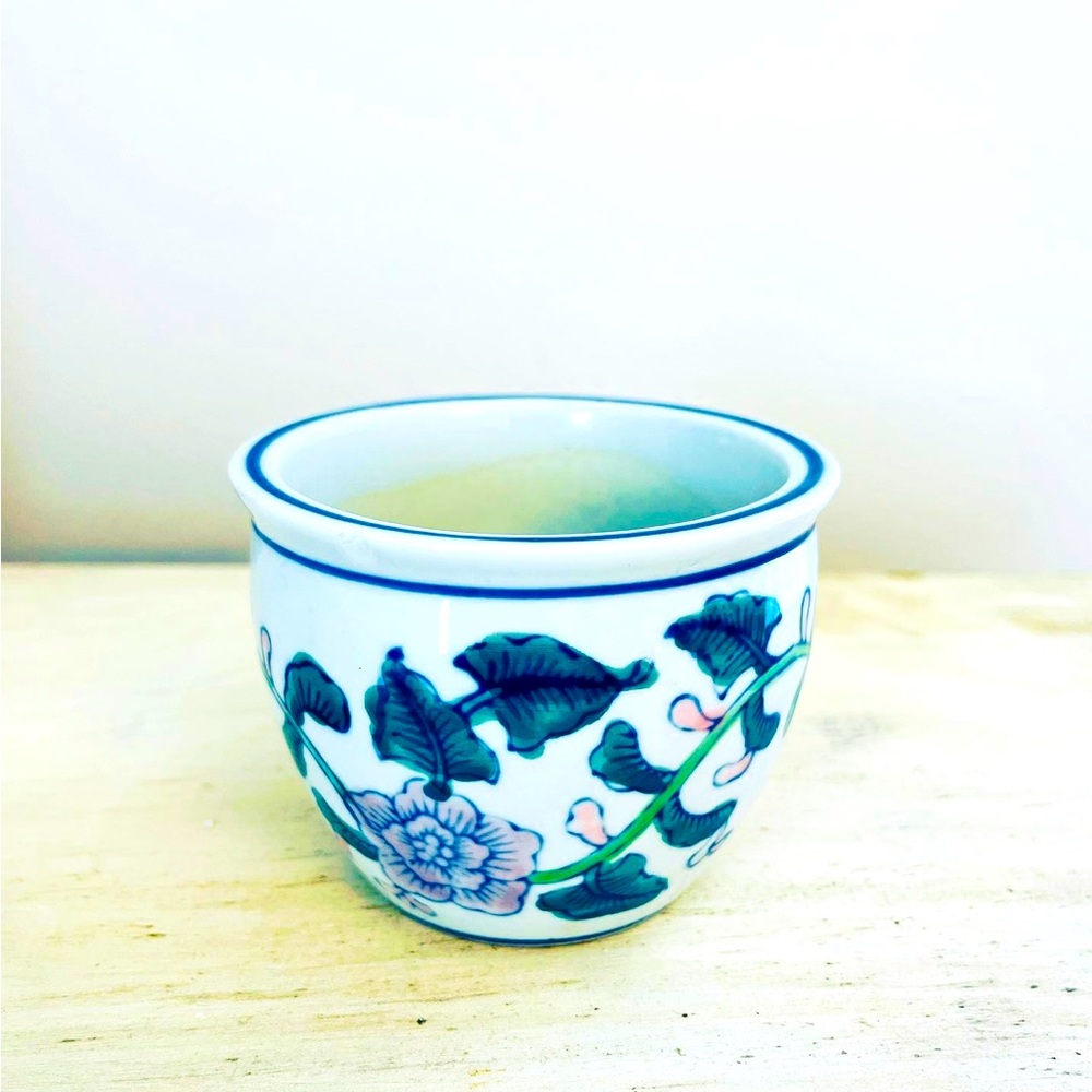 Vintage Floral Ceramic Pot